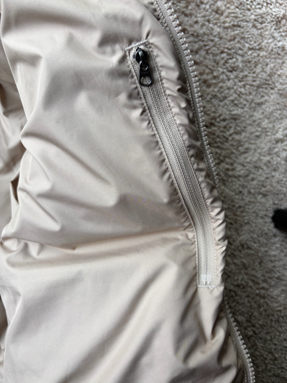 The North Face Women’s Frost Fall Hooded Jacket | Mushroom Grey | Medium - Picture 7 of 11